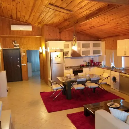 Kleopatra Separate Apartment